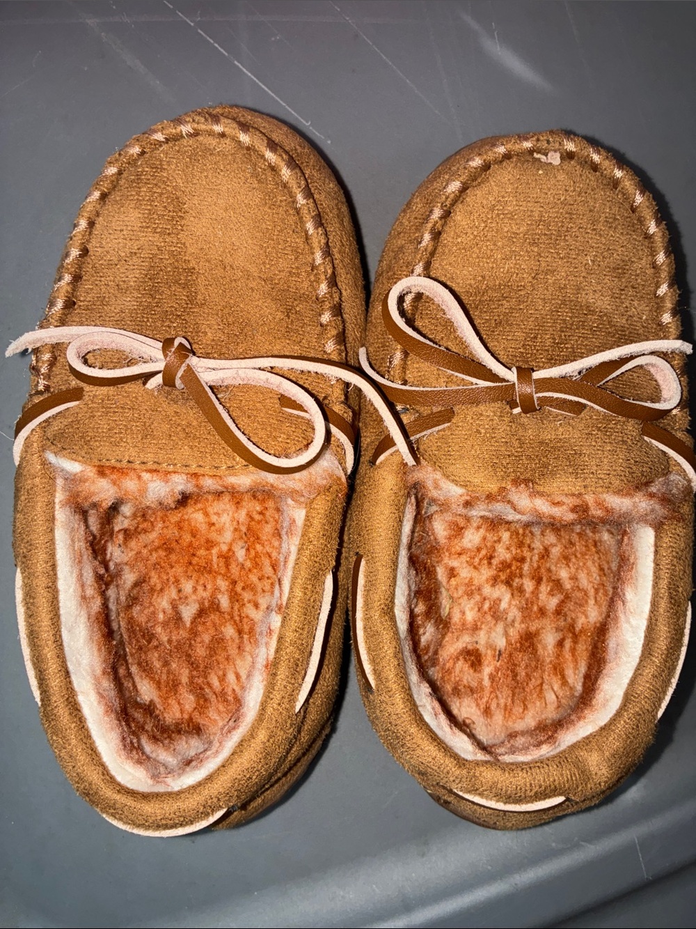 6️⃣ Kids Cozy Suede Moccasin Slippers sz 11c